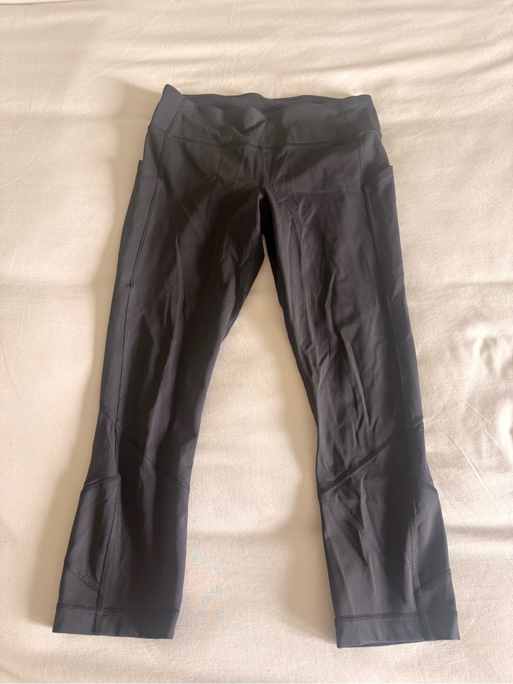 Lululemon Capri Leggings Black